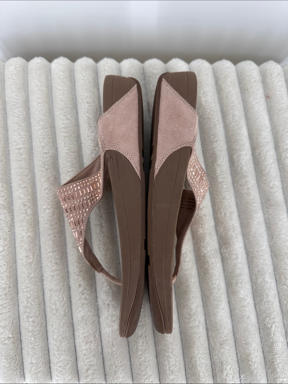 FitFlop Lulu Incastone Pink Toe-Post Sandal size 11 - Picture 5 of 9